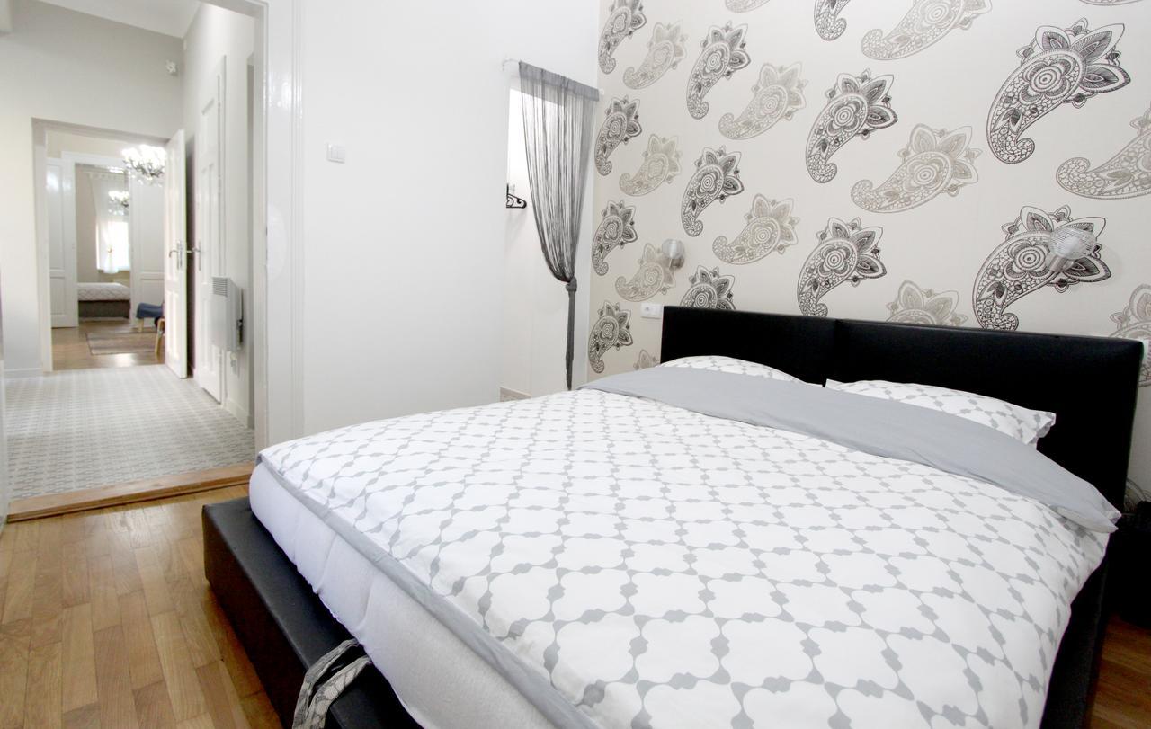 City Center Apartment Mika Belgrado Exterior foto